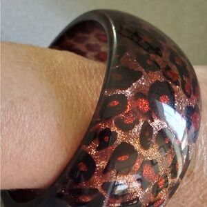 Leopard Print Resin Bangle Bracelet in Shimmering Red